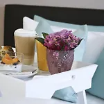 Claro Garni Alojamento de Acomodação e Pequeno-almoço 3*
