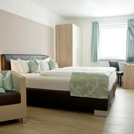 Bed & Breakfast Claro Garni