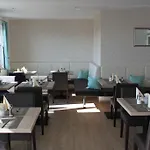 Frühstückspension Claro Garni 3*